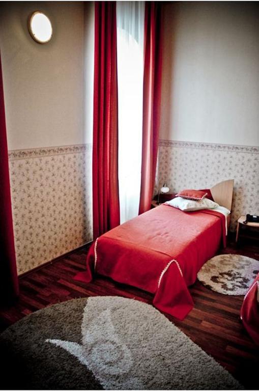 Hotel Arad Habitación foto